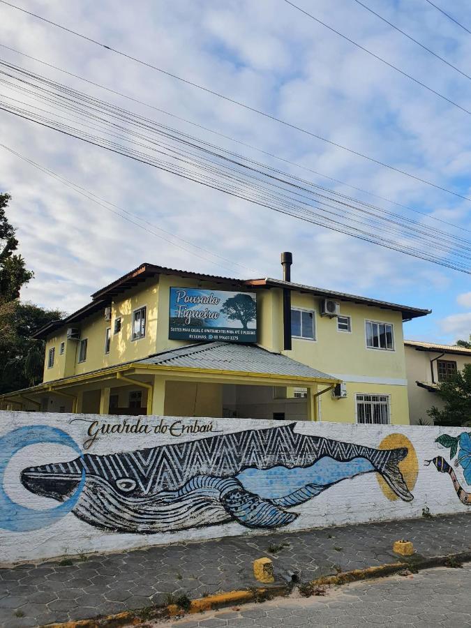 Pousada Figueira Guarda do Embaú المظهر الخارجي الصورة